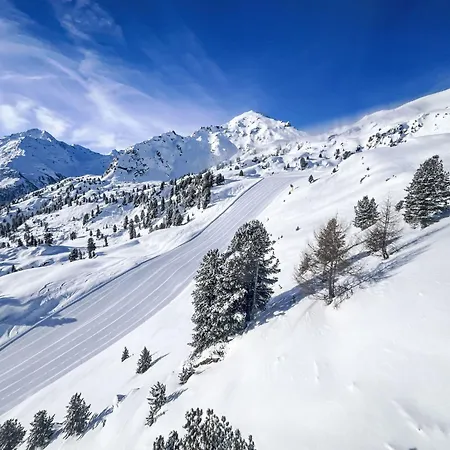 Sept By Interhome Domek alpejski *